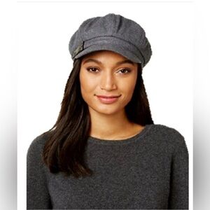 Nine West Womens Buckle Newsboy Cap Charcoal